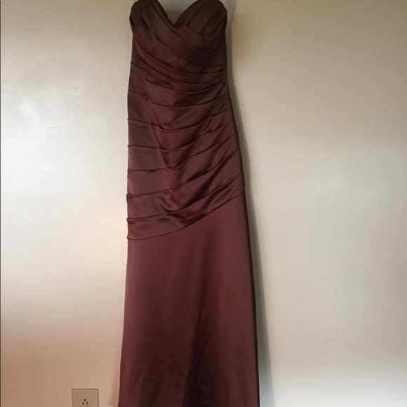 Long evening gown. Excellent condition. - Picture 4 of 4